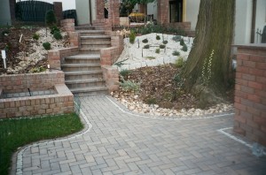 Granite pathway pattern